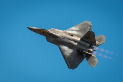 F22